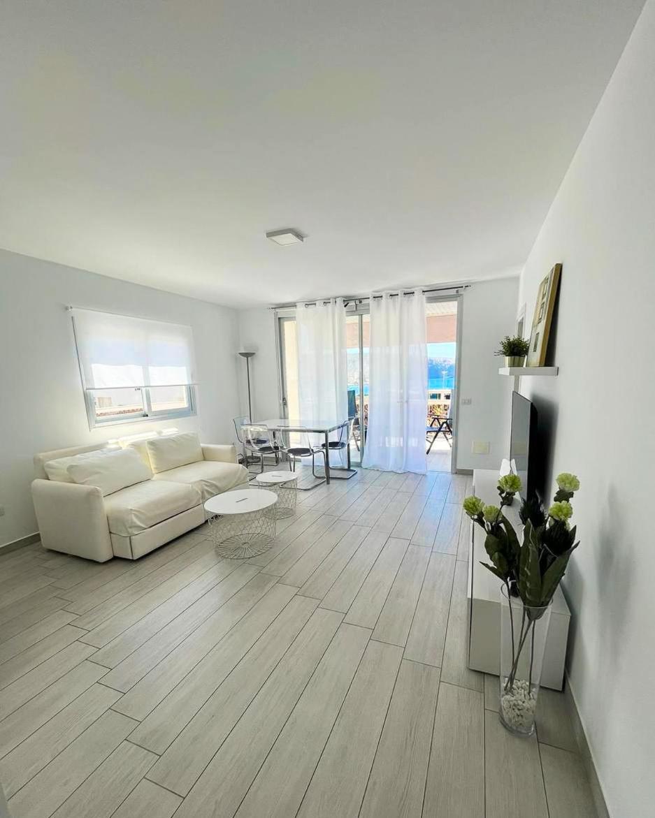 דירות לוס כריסטיאנוס The White Heart House - Attic Sea View מראה חיצוני תמונה